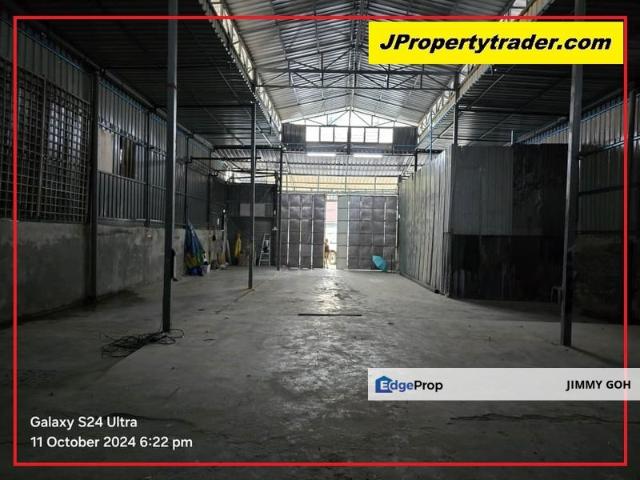 Warehouse for rent in Langat, Selangor