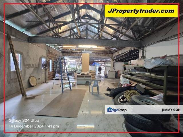 Warehouse for rent in Langat, Selangor