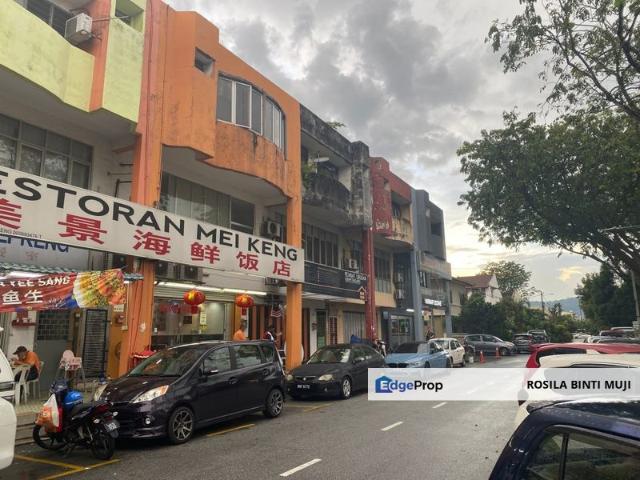 Shop for sale in Langat, Selangor