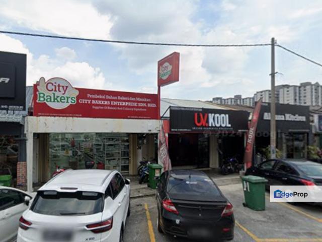 Shop for sale in Langat, Selangor