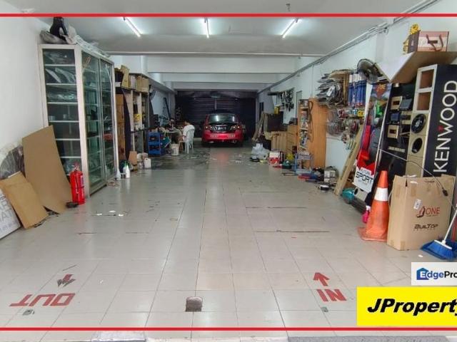 Shop for rent in Langat, Selangor