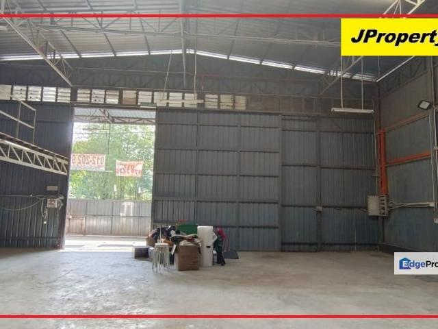 Warehouse for rent in Langat, Selangor