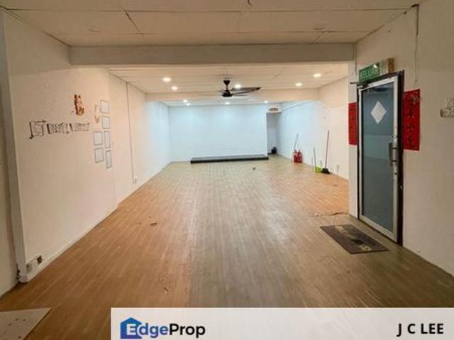 Shop for rent in Langat, Selangor
