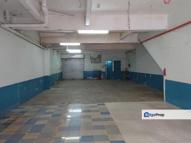 Shop for sale in Langat, Selangor