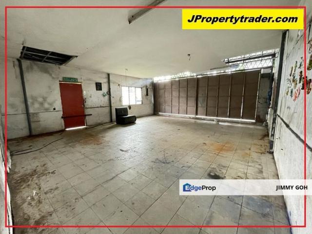 Warehouse for rent in Langat, Selangor