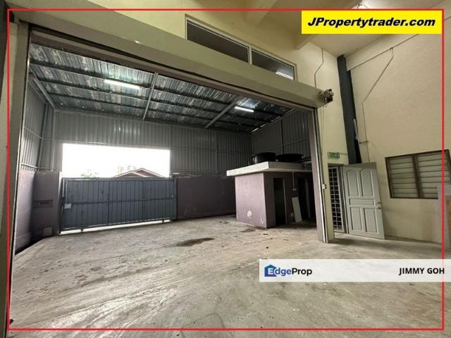 Warehouse for sale in Langat, Selangor