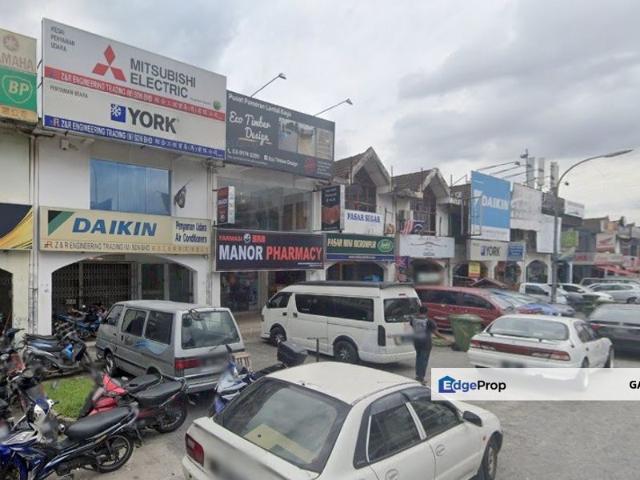 Warehouse for sale in Langat, Selangor