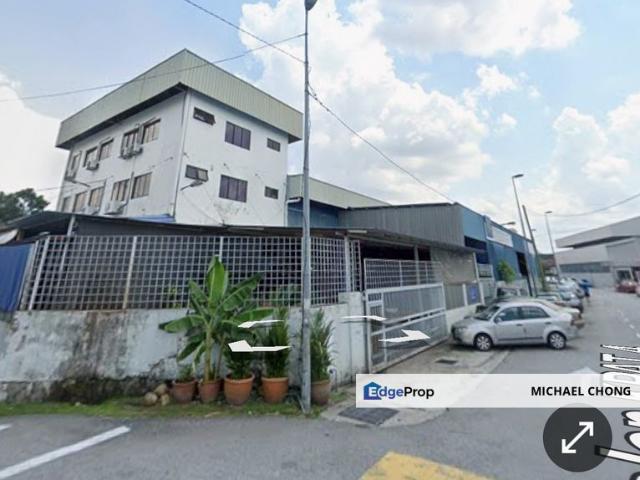 Warehouse for sale in Langat, Selangor