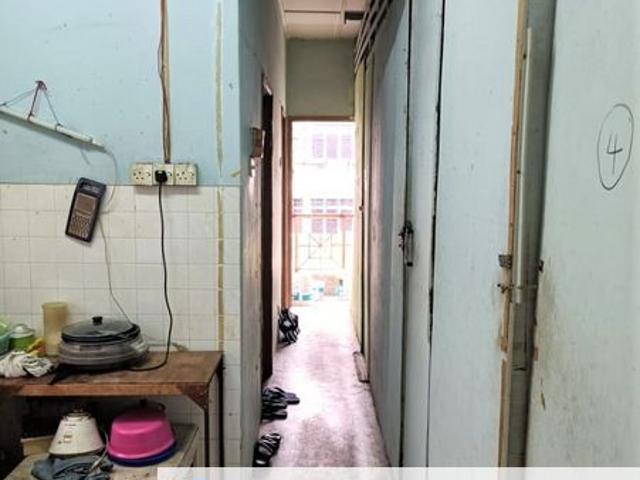 Shop for sale in Langat, Selangor