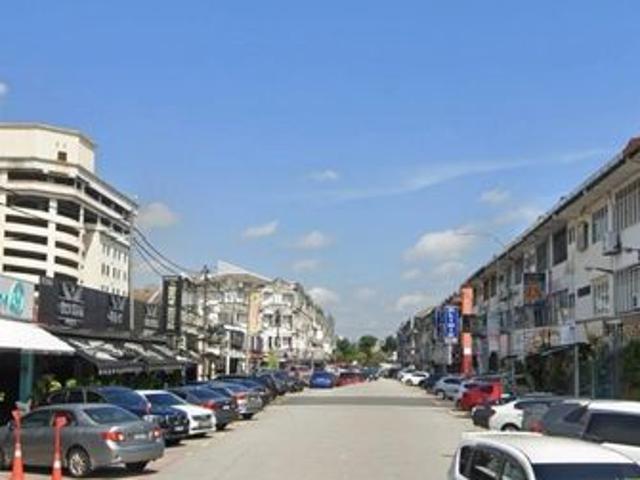 Shop for rent in Langat, Selangor
