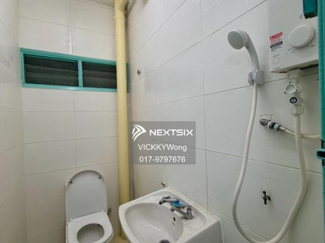 Townhouse for rent in Langat, Selangor