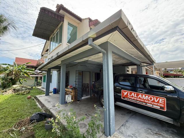 Townhouse for sale in Country Heights Damansara, Kuala Lumpur