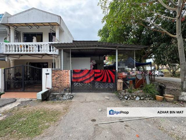 House for sale in Langat, Selangor