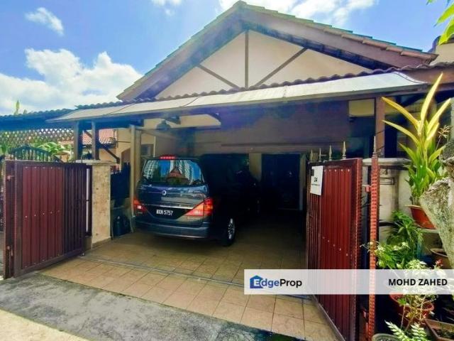 House for sale in Langat, Selangor