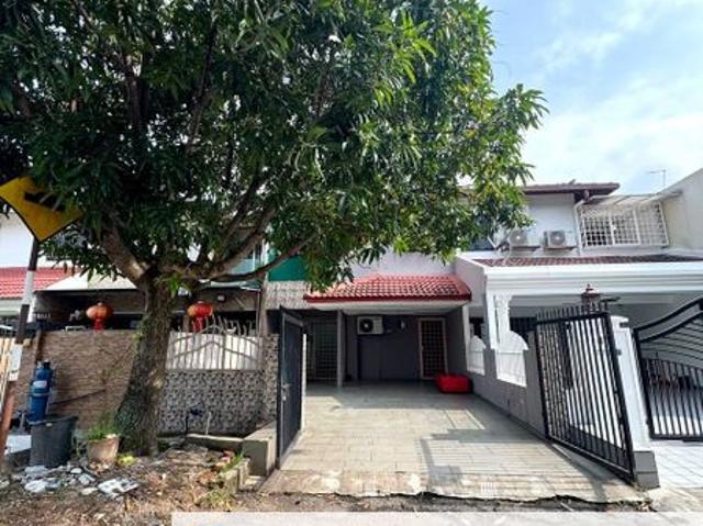 House for sale in Langat, Selangor