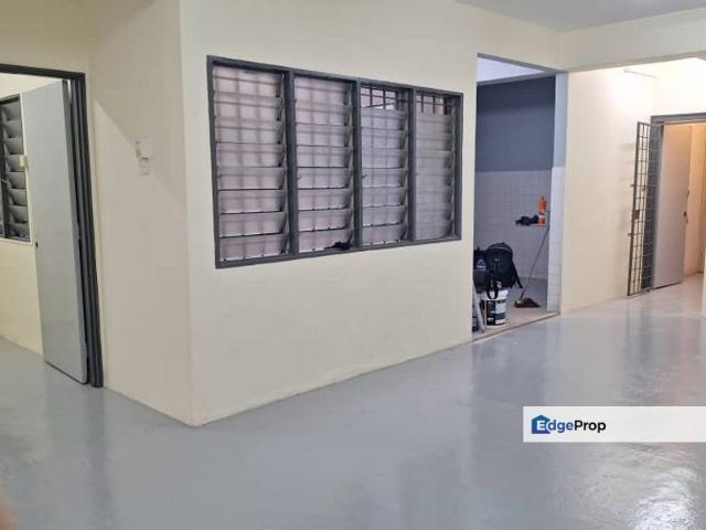 Shop for rent in Langat, Selangor