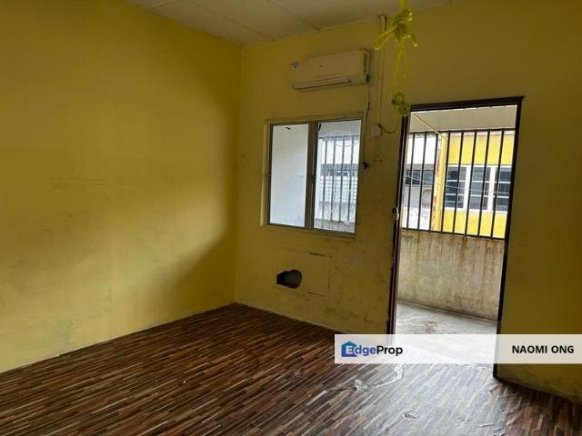 Shop for rent in Langat, Selangor