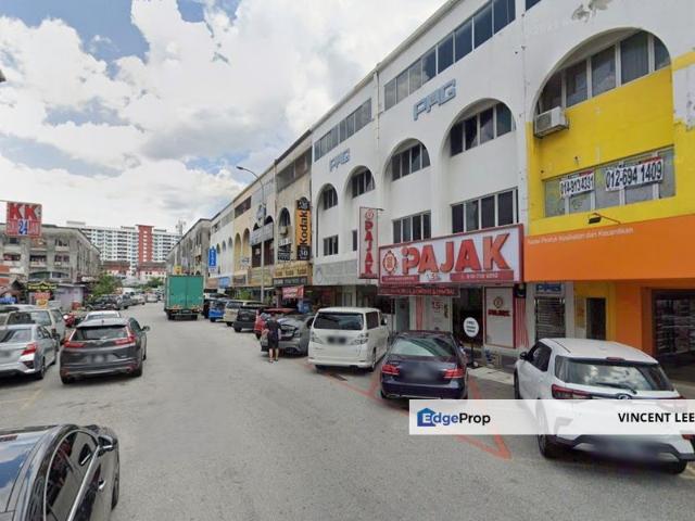 Shop for sale in Langat, Selangor