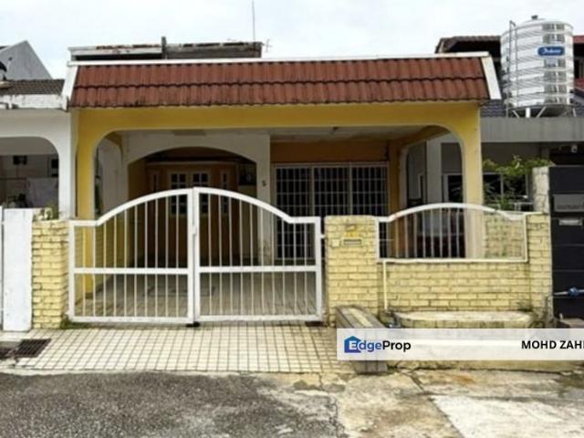 House for sale in Langat, Selangor