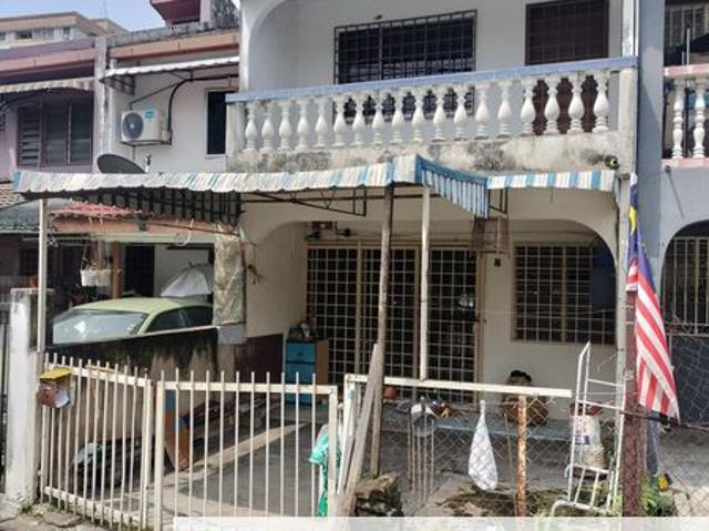 House for sale in Langat, Selangor