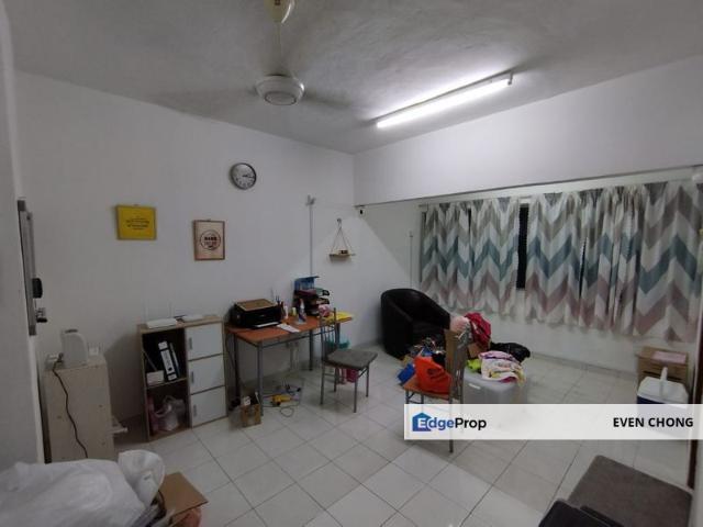 Shop for sale in Langat, Selangor
