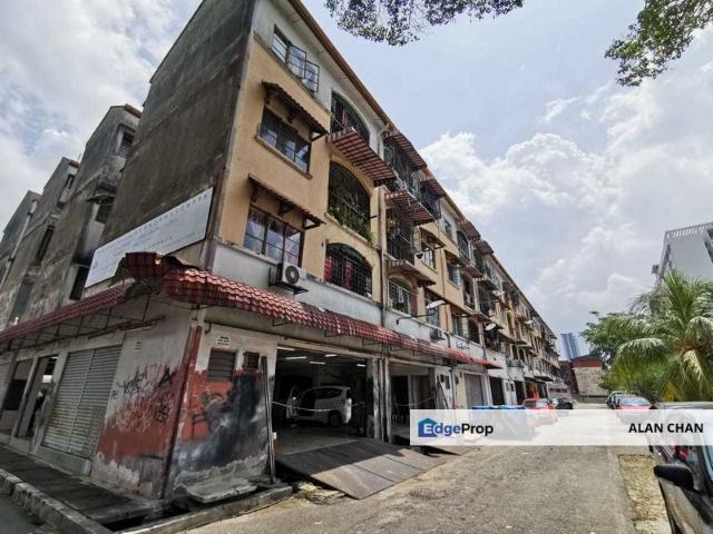 Shop for sale in Langat, Selangor