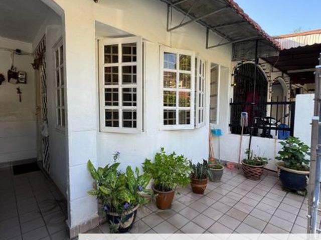 House for sale in Langat, Selangor