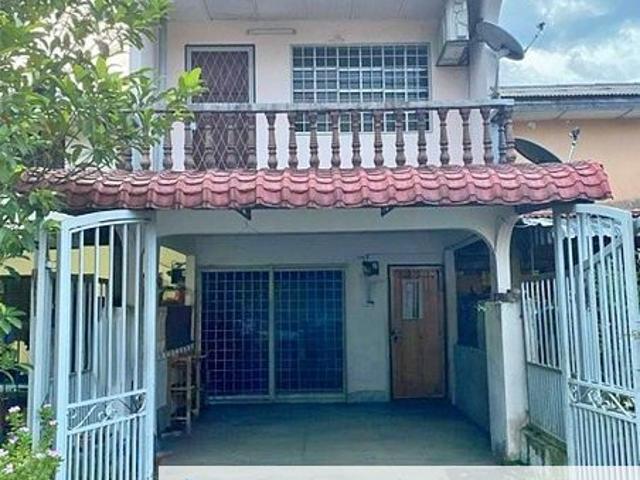 House for sale in Langat, Selangor