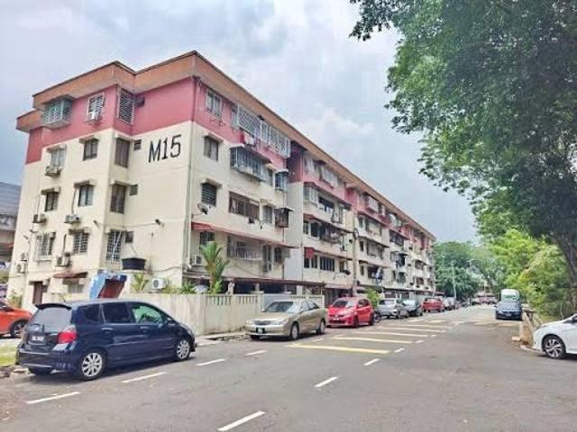 Apartment for sale in Country Heights Damansara, Kuala Lumpur