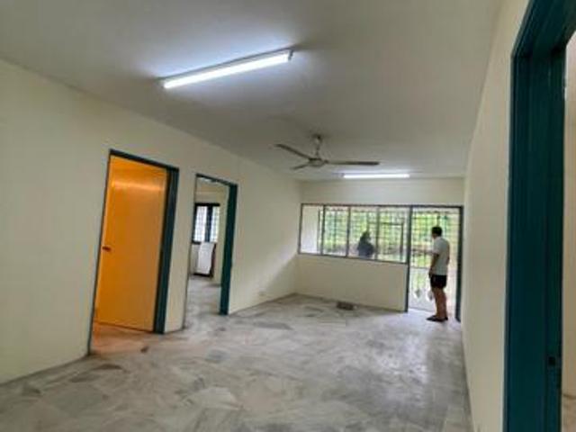 Flat for sale in Kajang, Langat
