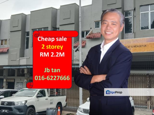 Warehouse for sale in Langat, Selangor