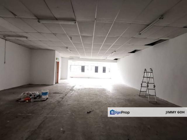 Warehouse for rent in Langat, Selangor