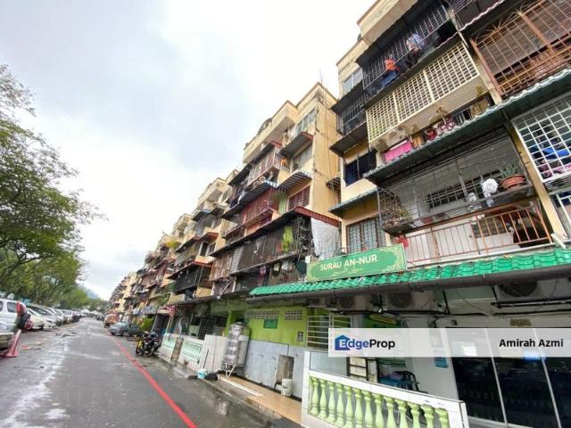 Flat for sale in Langat, Selangor