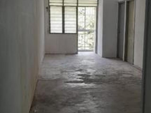 Flat for sale in Langat, Selangor