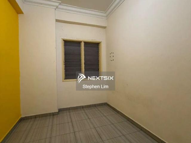 Apartment for rent in Langat, Selangor
