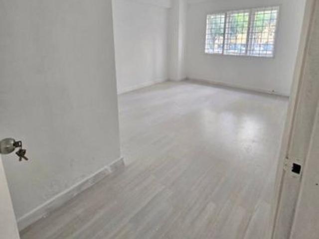 Condominium for sale in Langat, Selangor