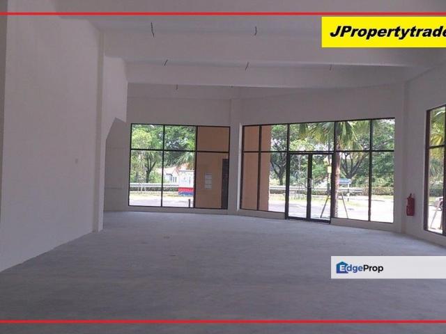 Shop for rent in Langat, Selangor