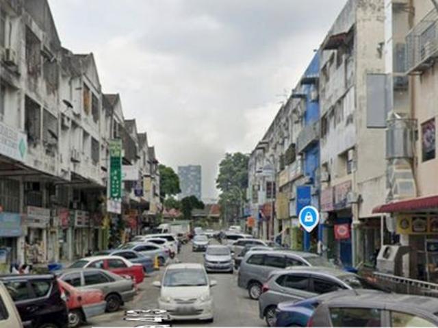 Shop for sale in Langat, Selangor