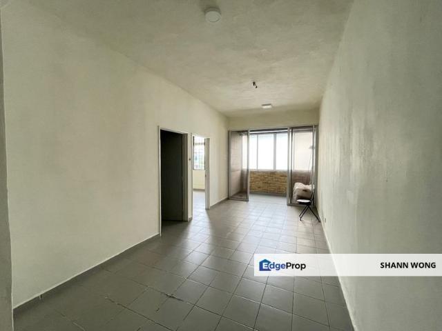 Shop for sale in Langat, Selangor