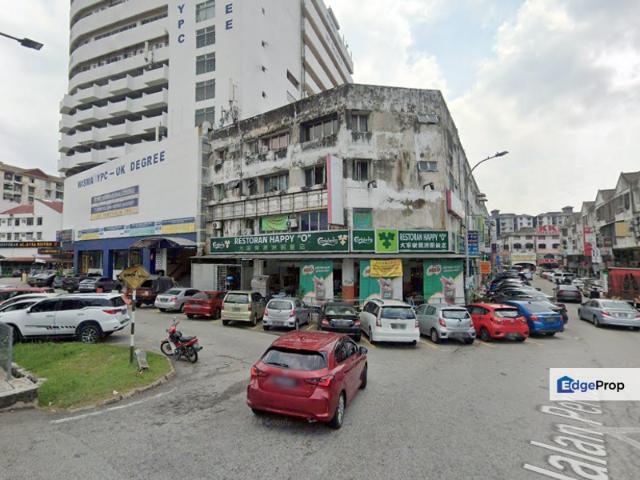 Shop for rent in Country Heights Damansara, Kuala Lumpur