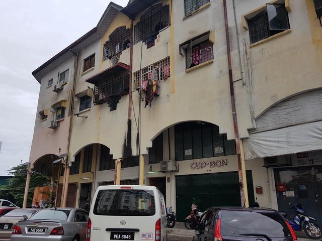 Apartment for sale in Langat, Selangor