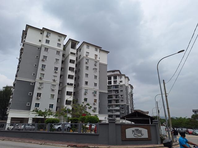 Condominium for rent in Country Heights Damansara, Kuala Lumpur