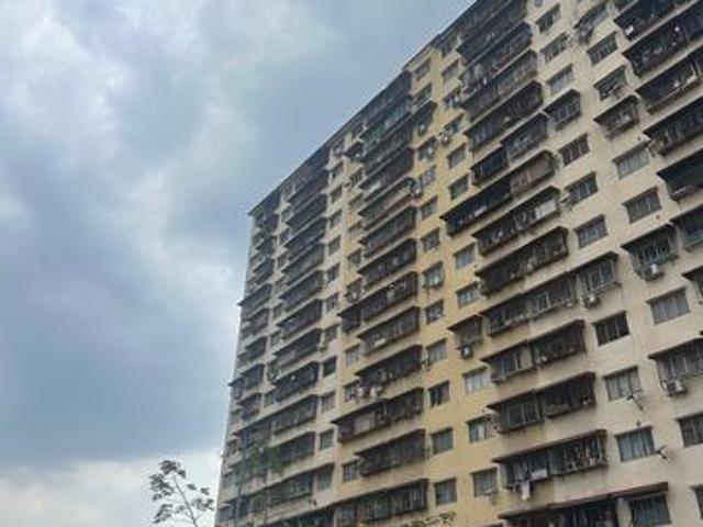 Apartment for sale in Langat, Selangor