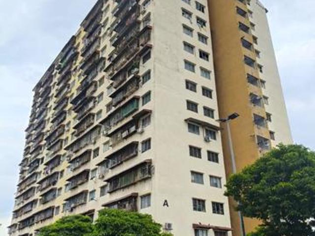 Apartment for sale in Langat, Selangor