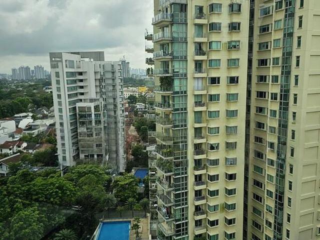 Condominium for sale in Ulu Pandan
