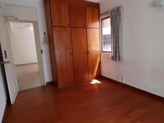 Condominium for sale in Ulu Pandan