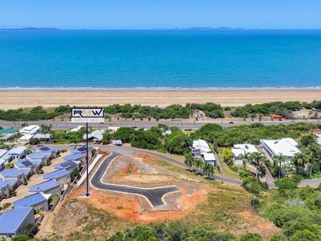 Land for sale in Meikleville Hill, Queensland