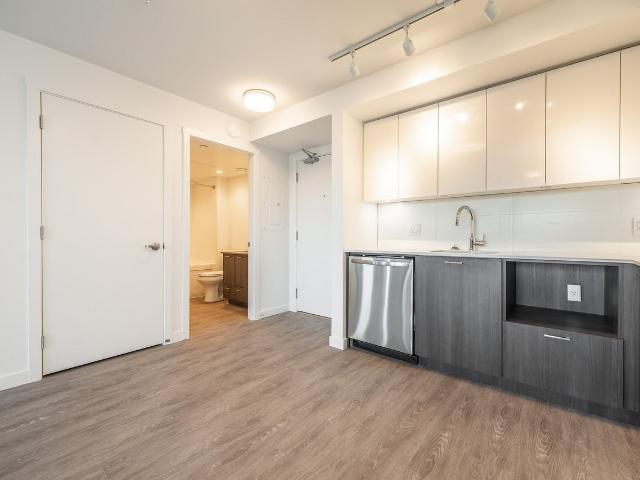 Apartment for rent in Victoria, British Columbia