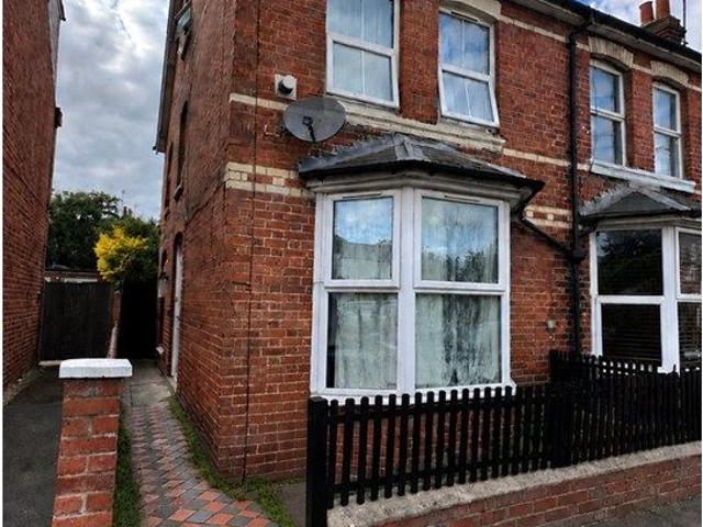 House for rent in Dee Park, Reading