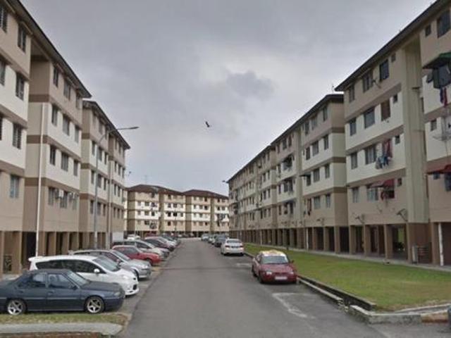 Flat for sale in Ulu Tiram, Johor